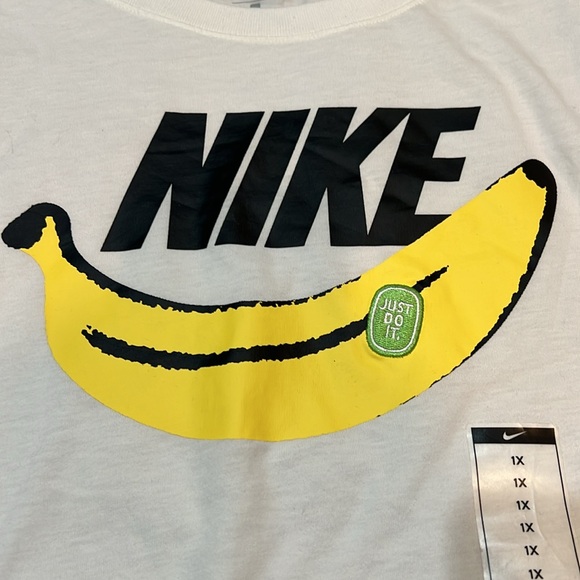 Women’s NIKE Short Sleeve Tee 1X 🍌 - Picture 2 of 6